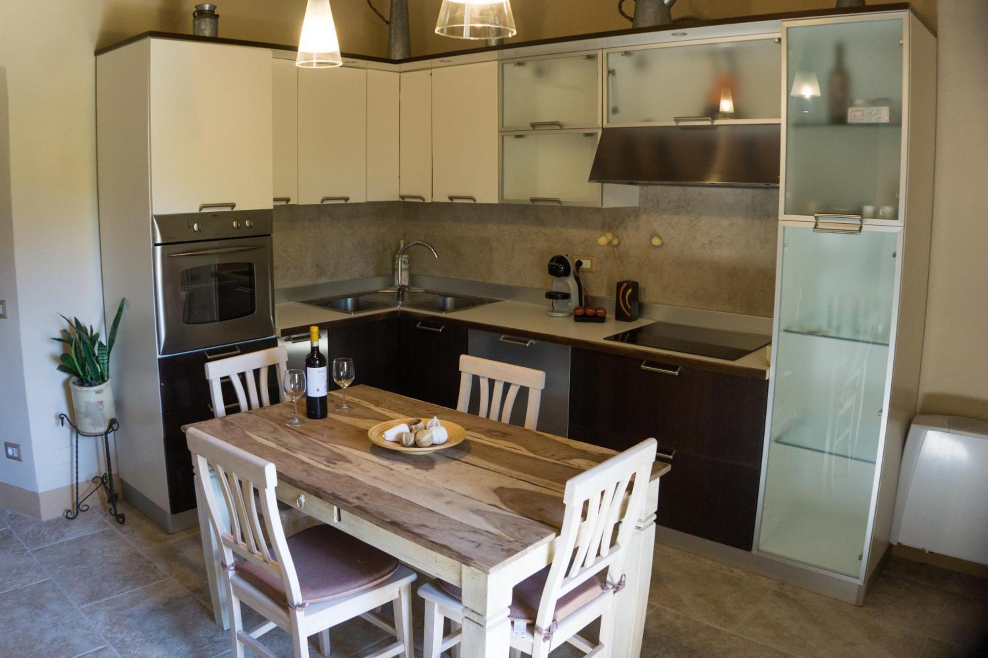 Antica Casa Del Glicine Apartment Poggibonsi Bagian luar foto