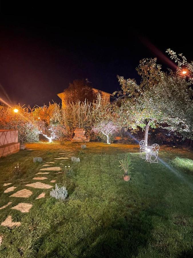 Antica Casa Del Glicine Apartment Poggibonsi Bagian luar foto